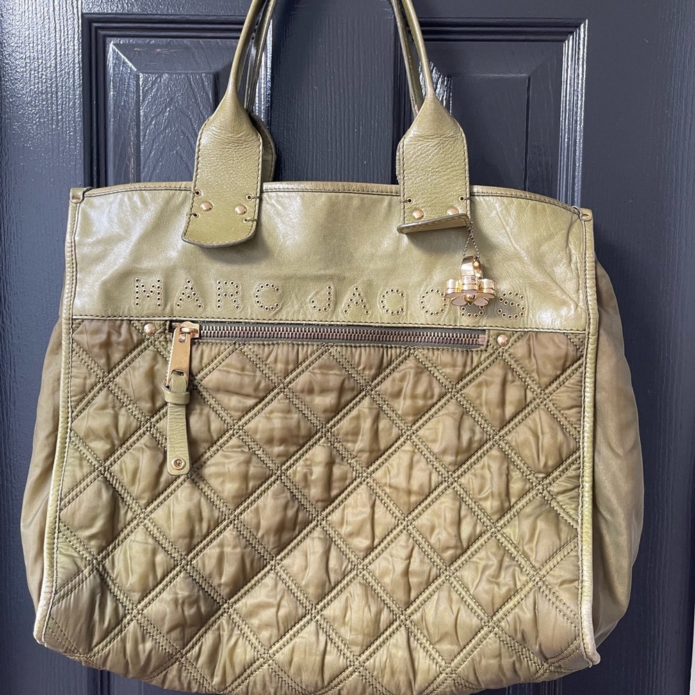 Marc Jacobs Khaki Quilted and Leather The Tote Bag